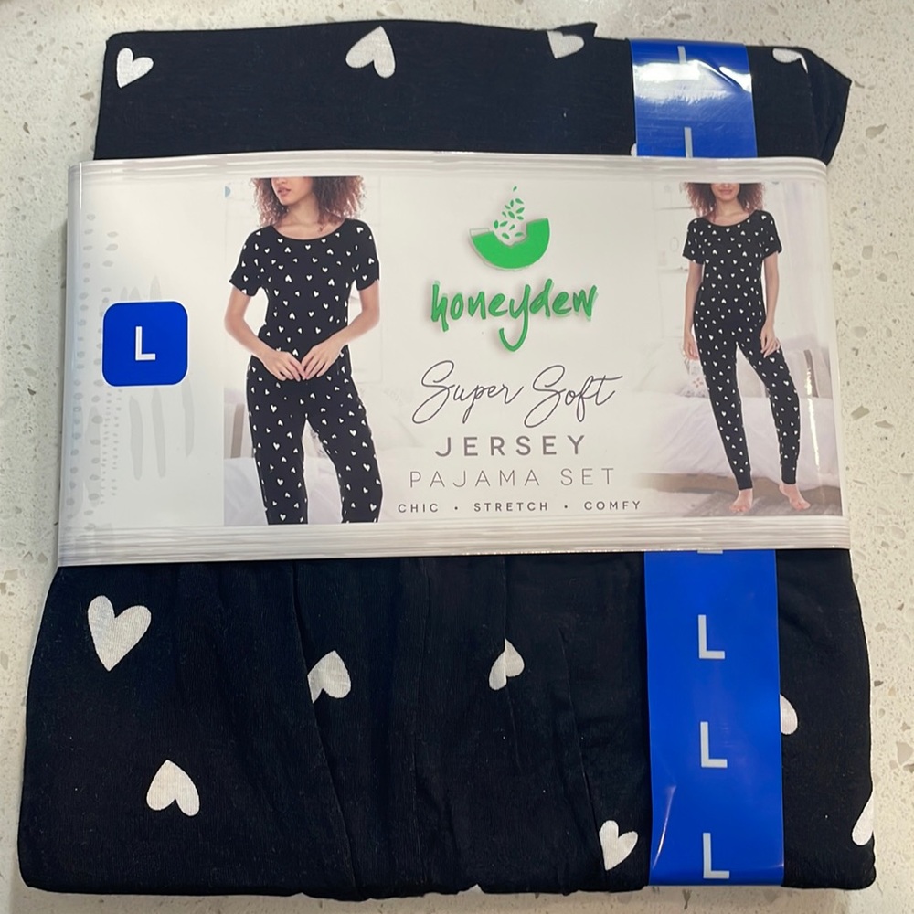 Honeydew Supersoft Jersey pajama set, brand new, still in packaging!